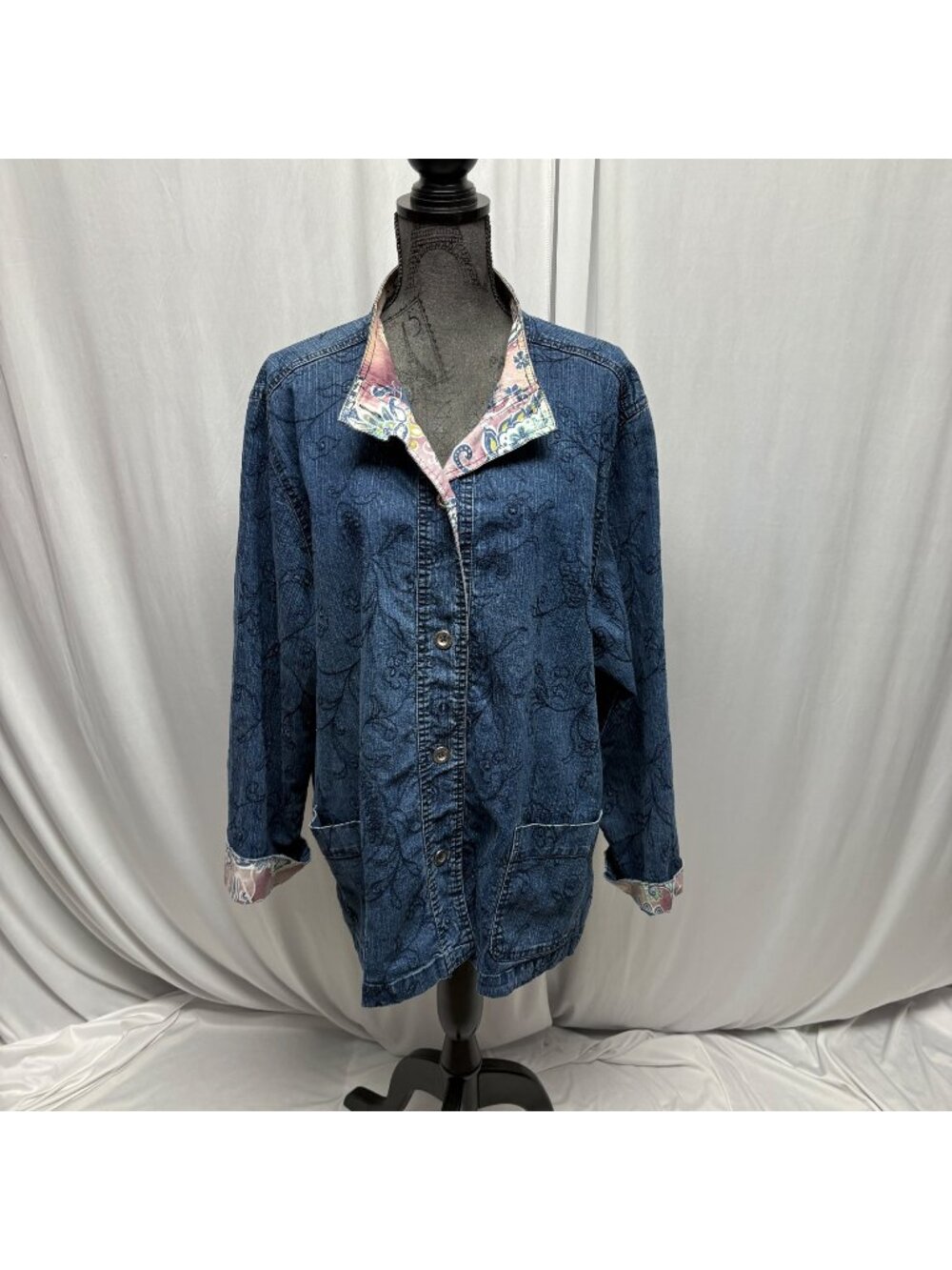 Alfred Dunner Denim Jacket Womens Size 20W Embroidered Paisley Floral Buttons